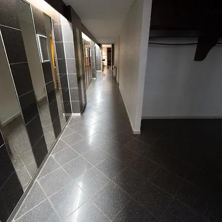 Luxury Group House Apartamento *